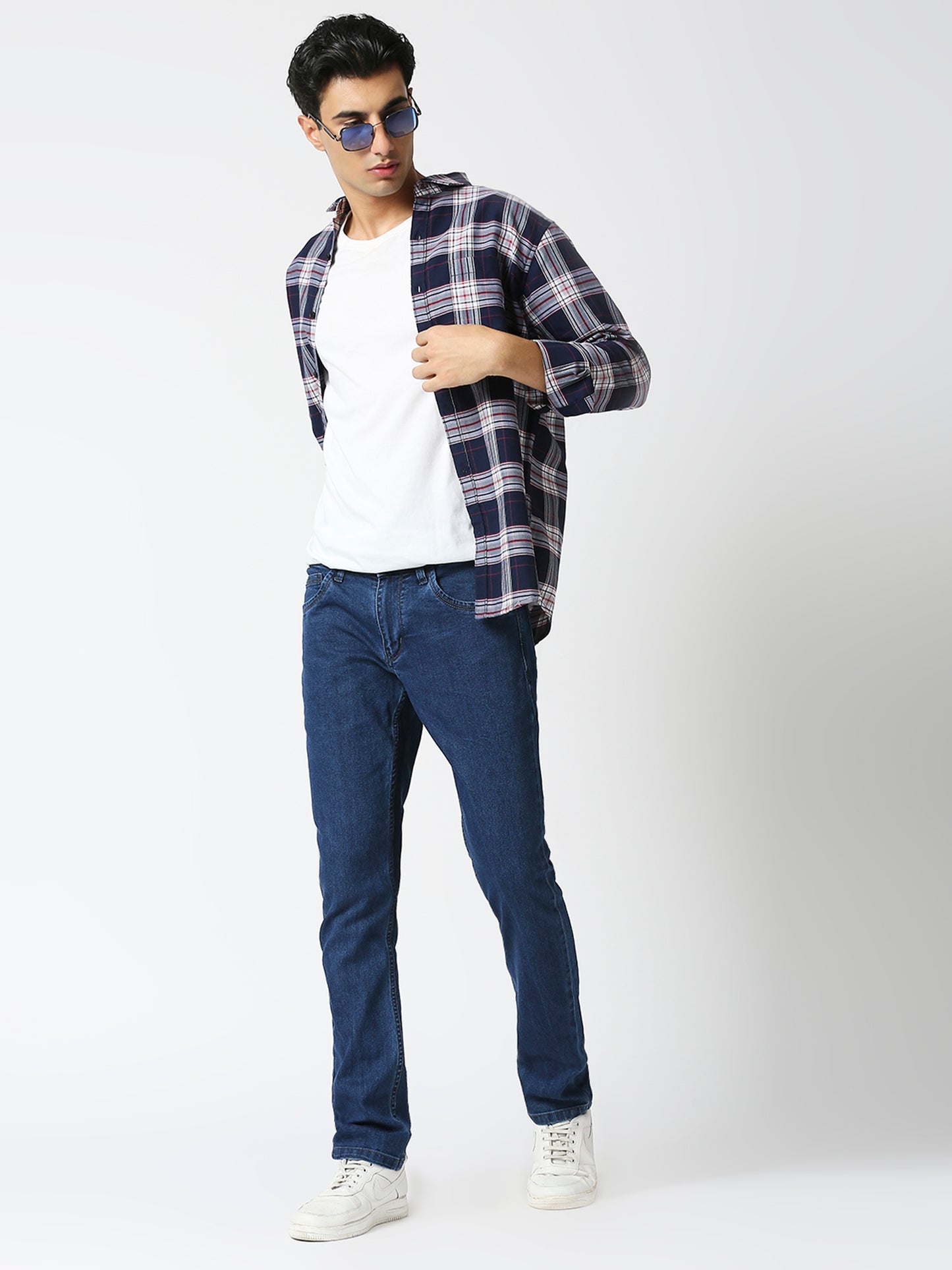 TCI Men's Mid Blue Slim Fit Stretchable 3/1 Poly Cotton Jeans