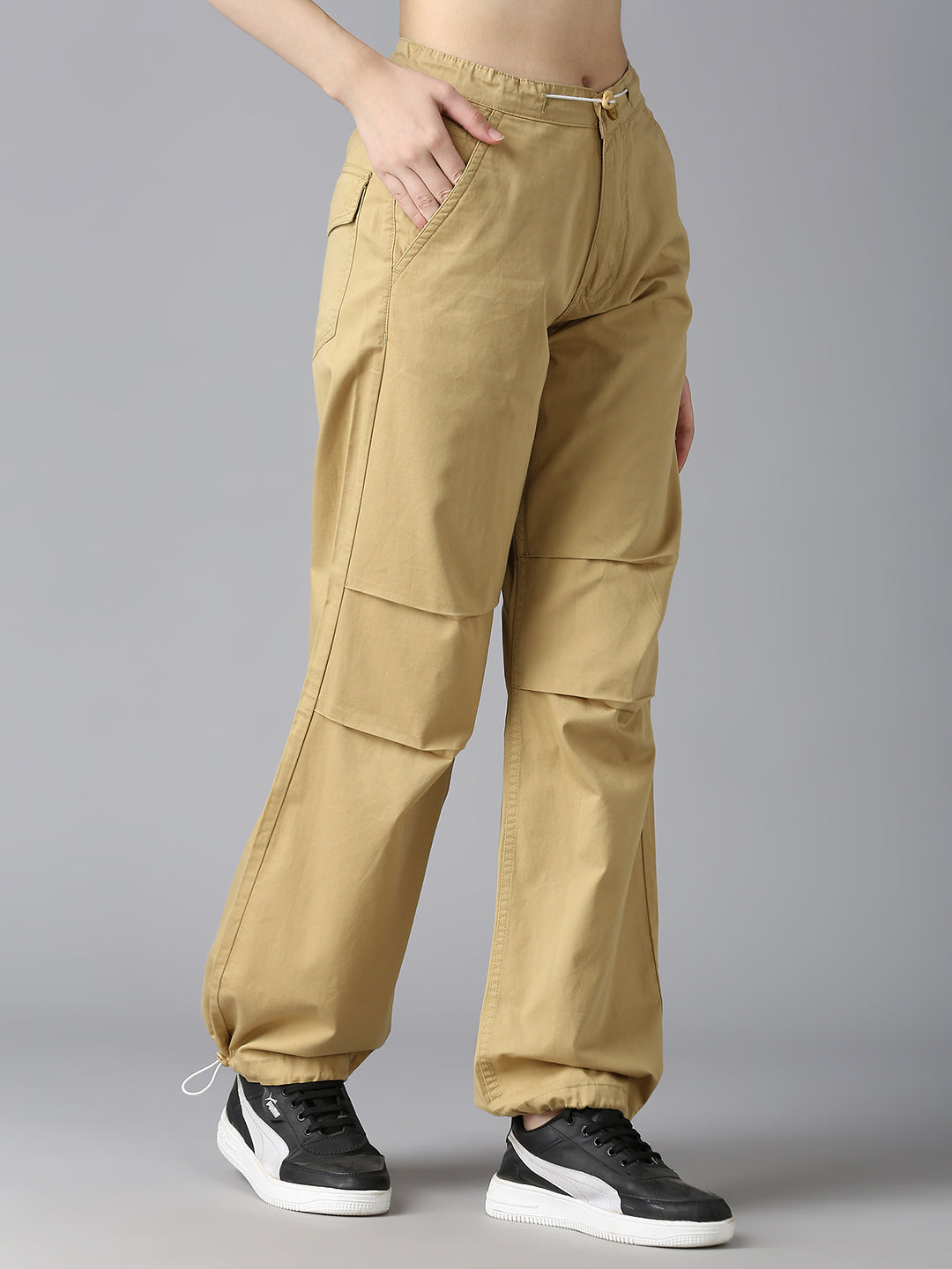 Cefalu Women Khaki Parachute Pants