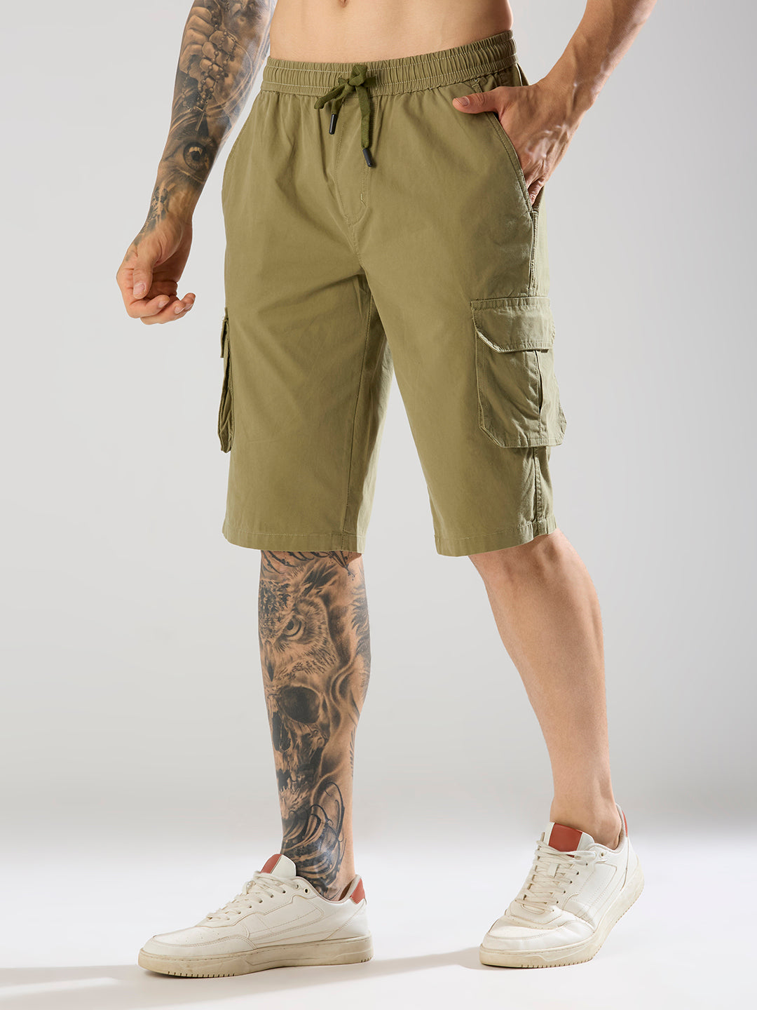 TCI Men Dark Pista Capri Pants