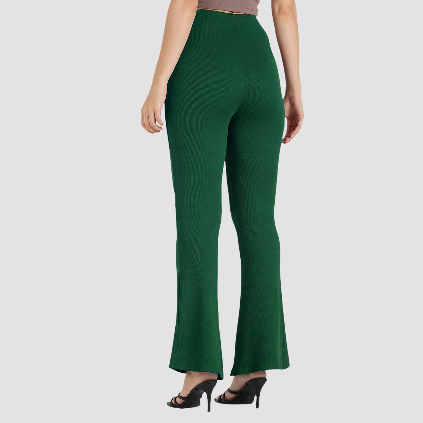 Cefalu Women Green Flared Pants