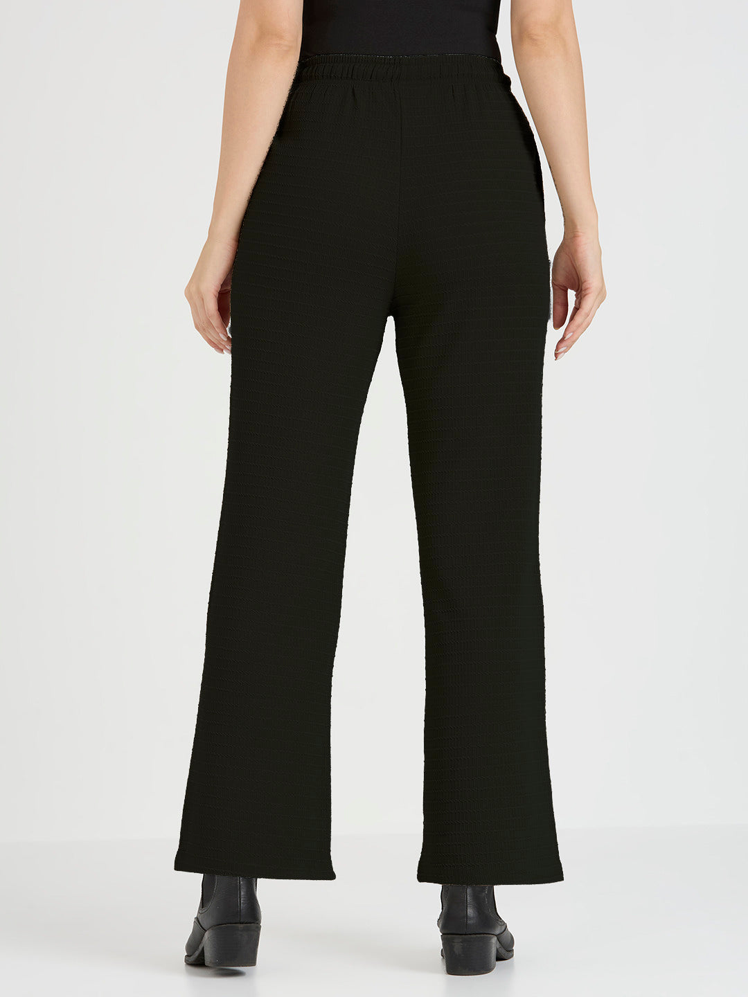 Cefalu Women Black Straight Fit Trouser