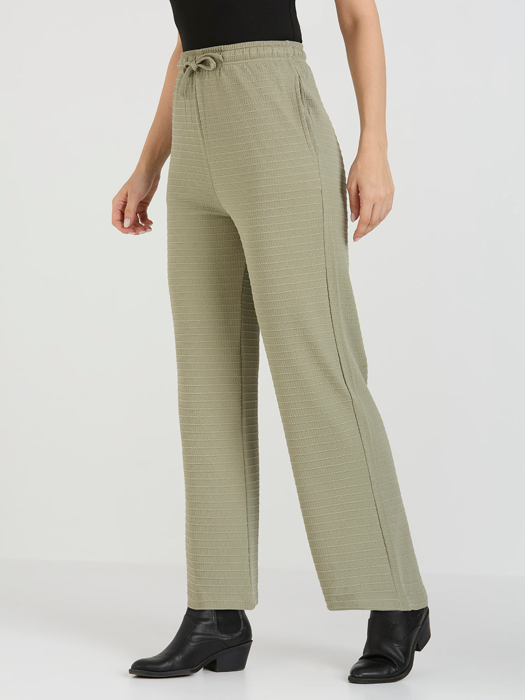 Cefalu Women Pista Straight Fit Trouser