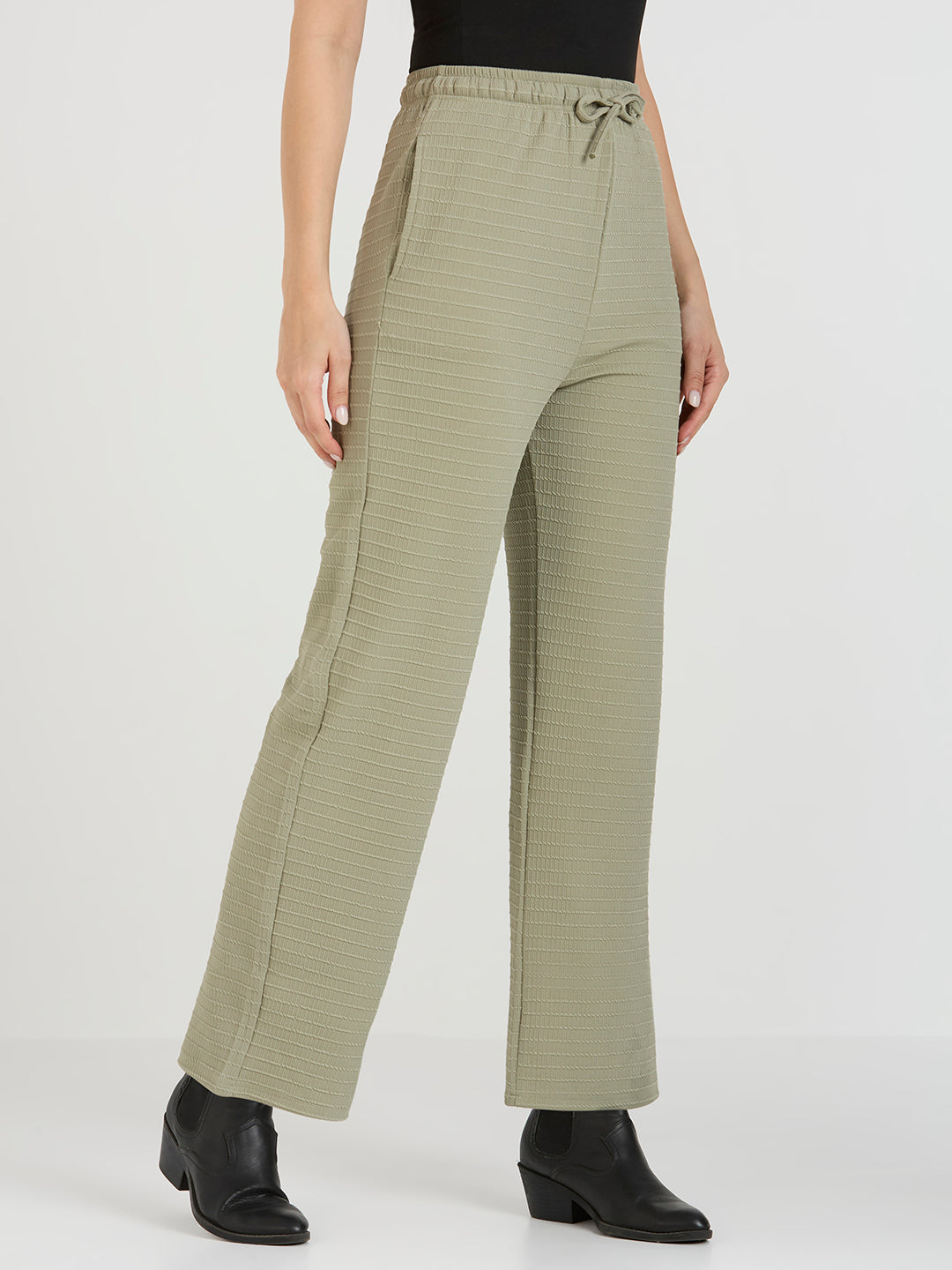 Cefalu Women Pista Straight Fit Trouser