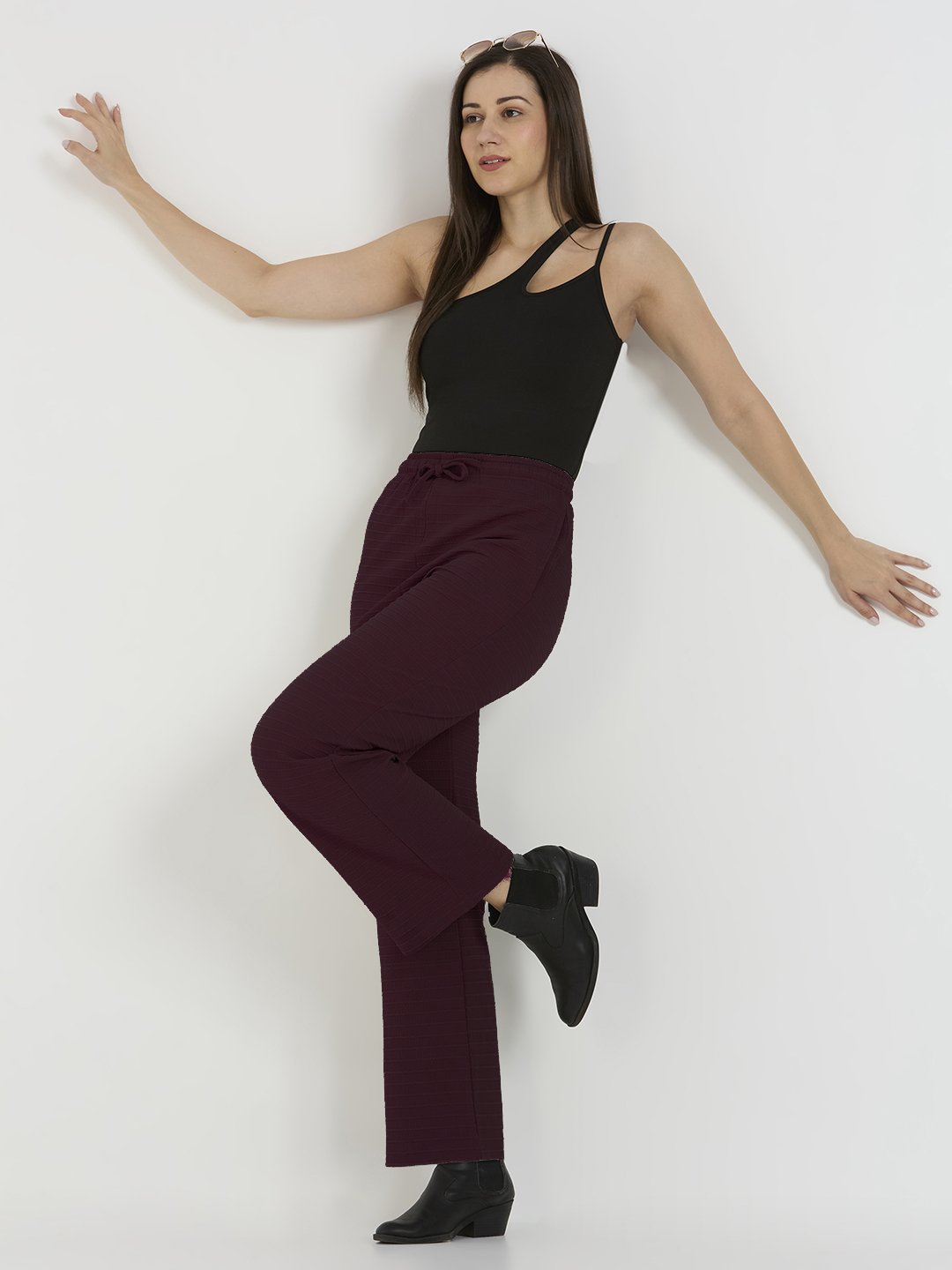 Cefalu Women Maroon Straight Fit Trouser