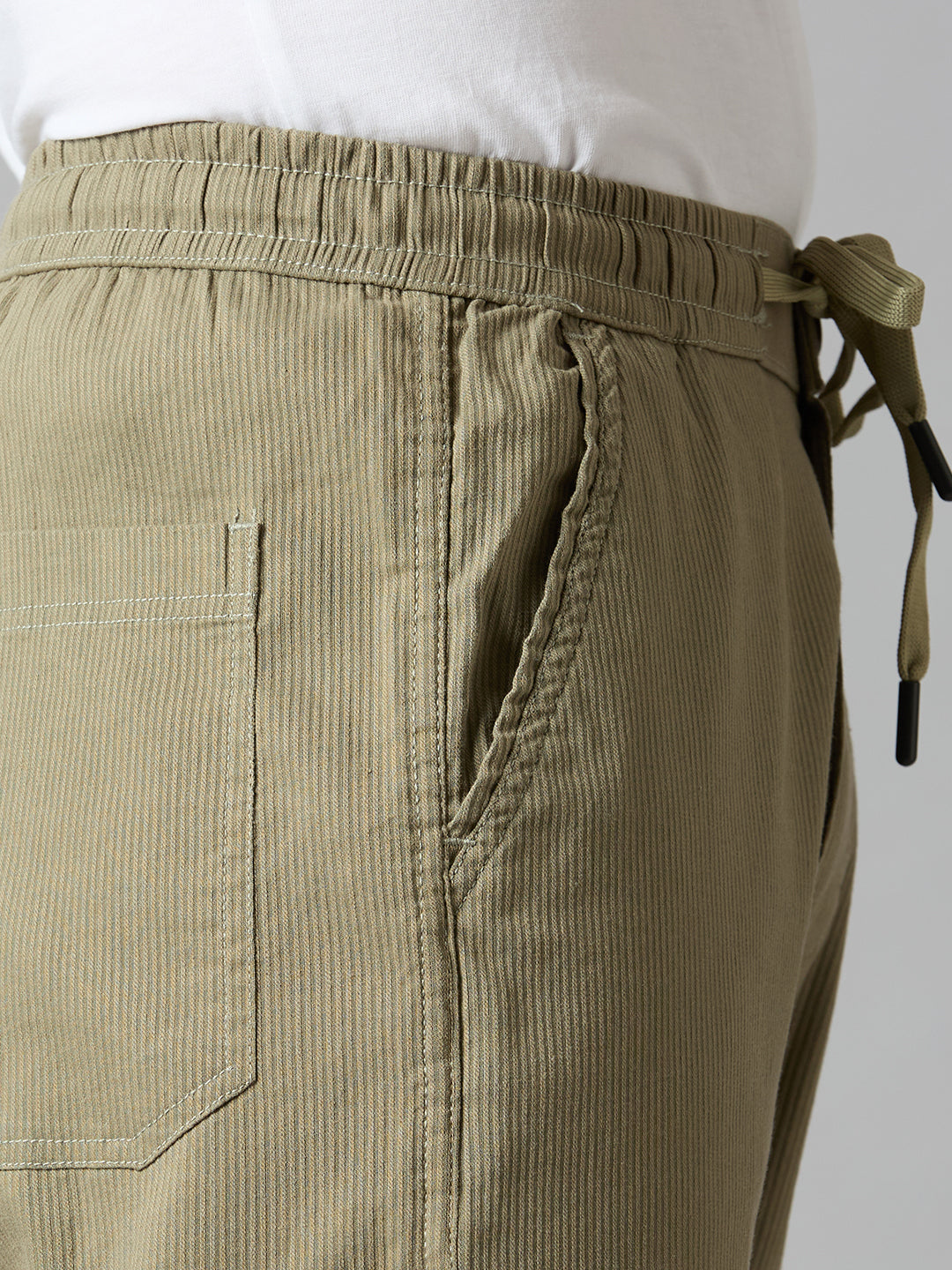 TCI Men Traveller Pants-Pista