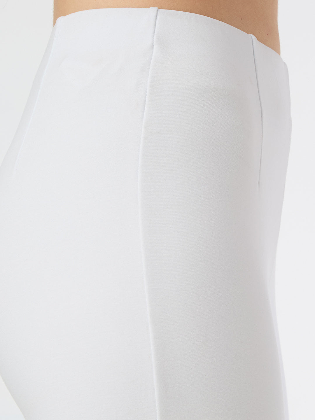CEFALU Women's Flared Pant In White