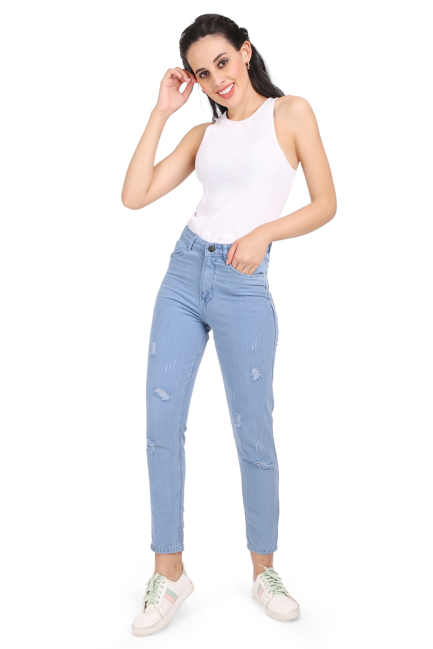 Full model view of Cefalu Women’s Light Blue High-Waist Mom Jeans, paired with a casual top. The model demonstrates the jeans’ flattering high-waist fit and artistic cat sketch design.