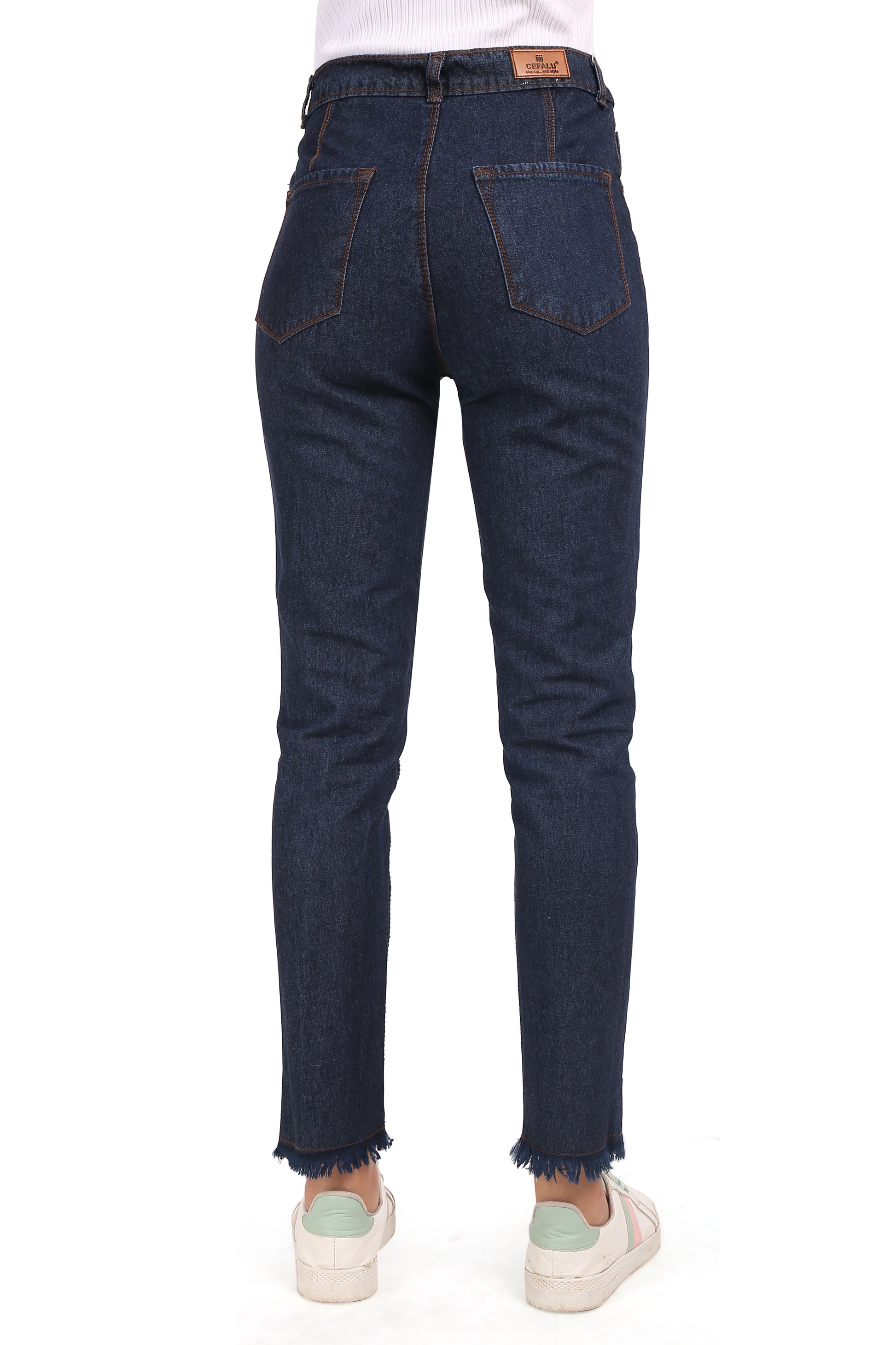 Back view of Cefalu Women’s Dark Blue Mom Jeans highlighting the clean lines and high waist design. The jeans offer a flattering fit with a classic, streamlined look.