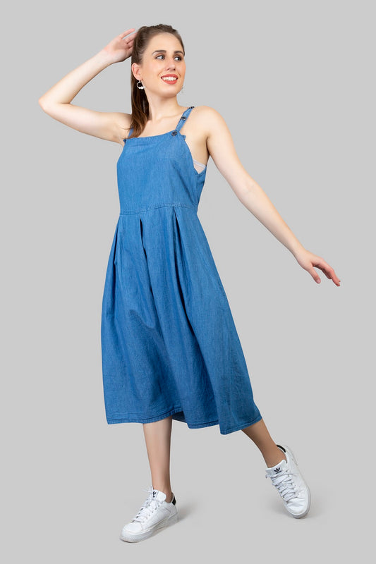 Close-Up of Adjustable Shoulder Straps and Square Neckline on Cefalu Women's Blue Denim Midi Dress