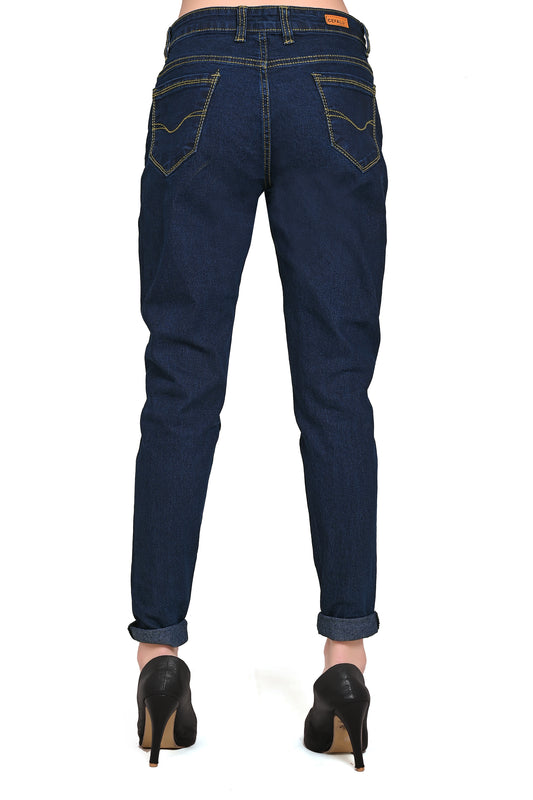 Back view of Cefalu®️ Women’s Green Denim Jeans, featuring the back pockets and mid-rise fit.