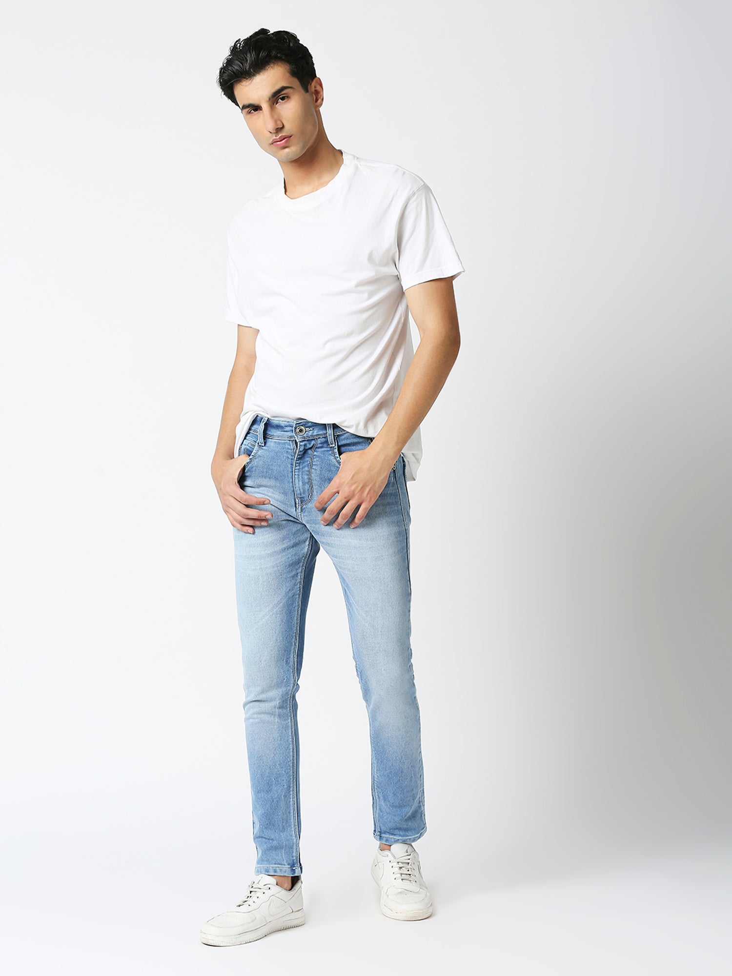 TCI Men's Light Blue Slim Fit Stretchable Cotton knits Jeans  with Whisker Details