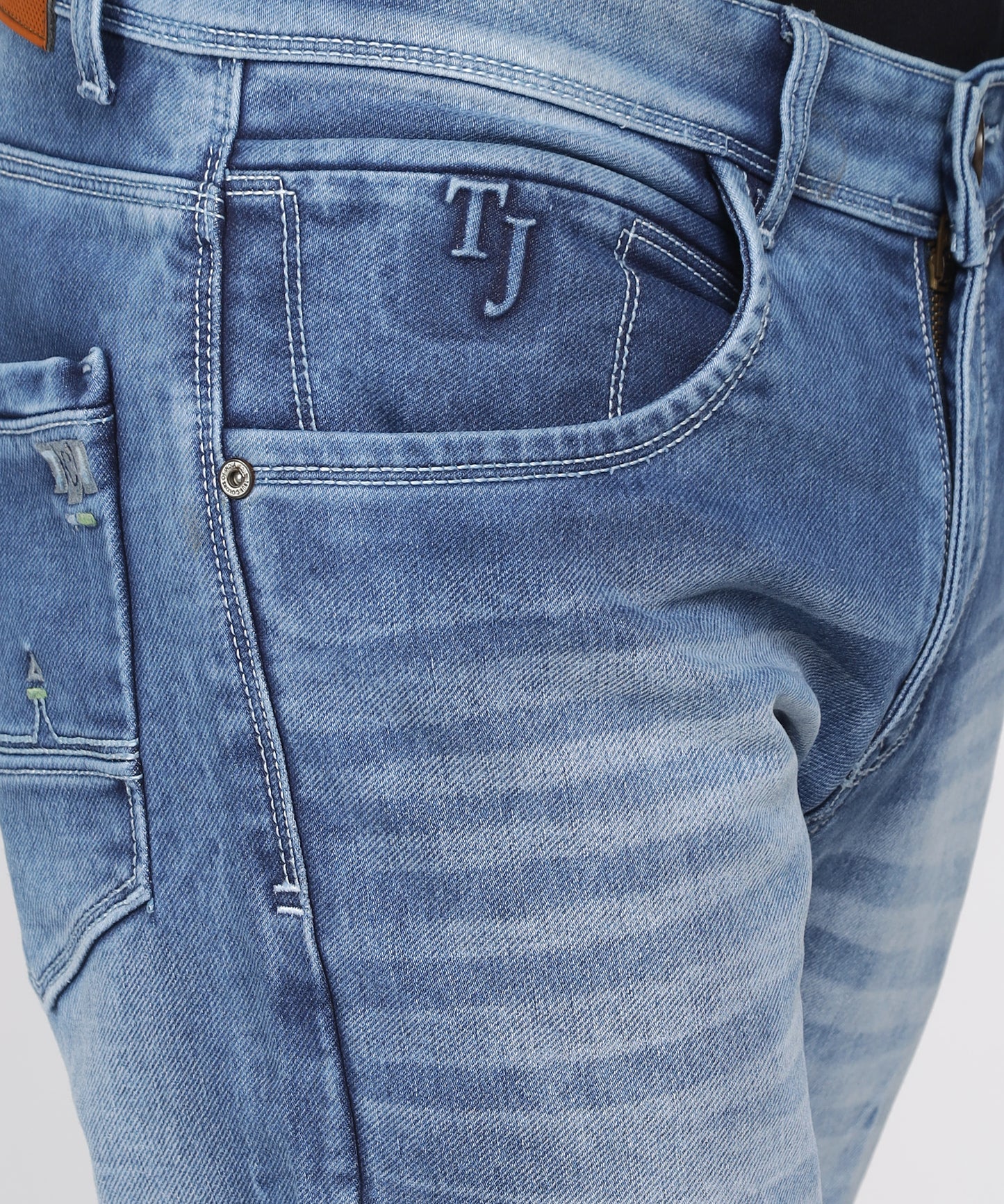 Close up view of whisker True Colors of India®️ (TCI) Men's Mid Blue Slim Fit Stretchable Cotton knits Jeans with Whisker Details