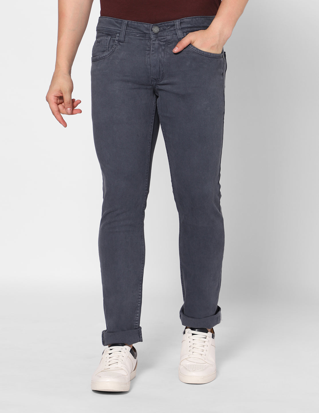 TCI Men’s Grey Denim Jeans – Front view showcasing the regular fit and mid-rise design.