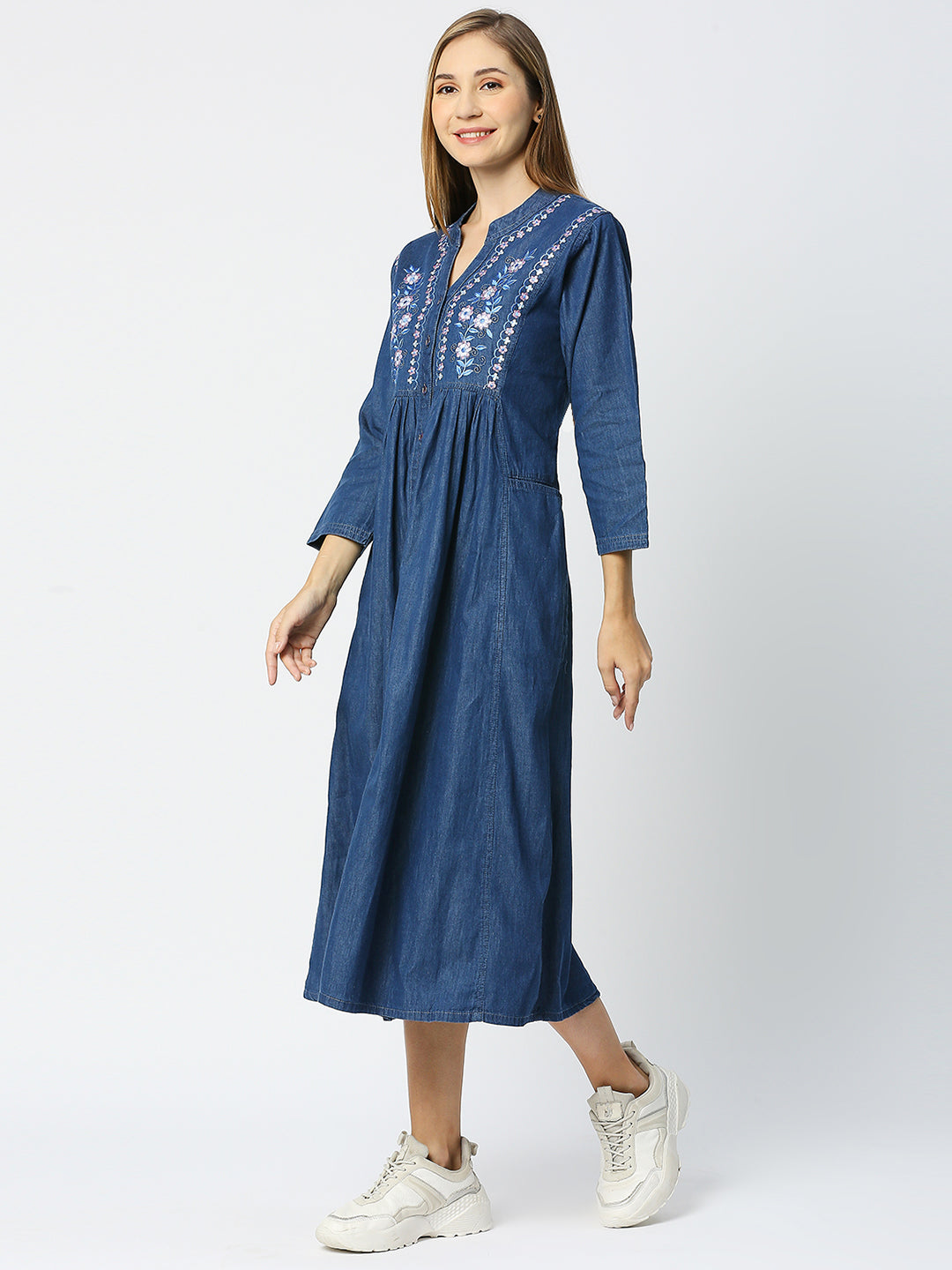 Cefalu Denim Collar Neck Pleated Kurta / kurti with both side patch pocket