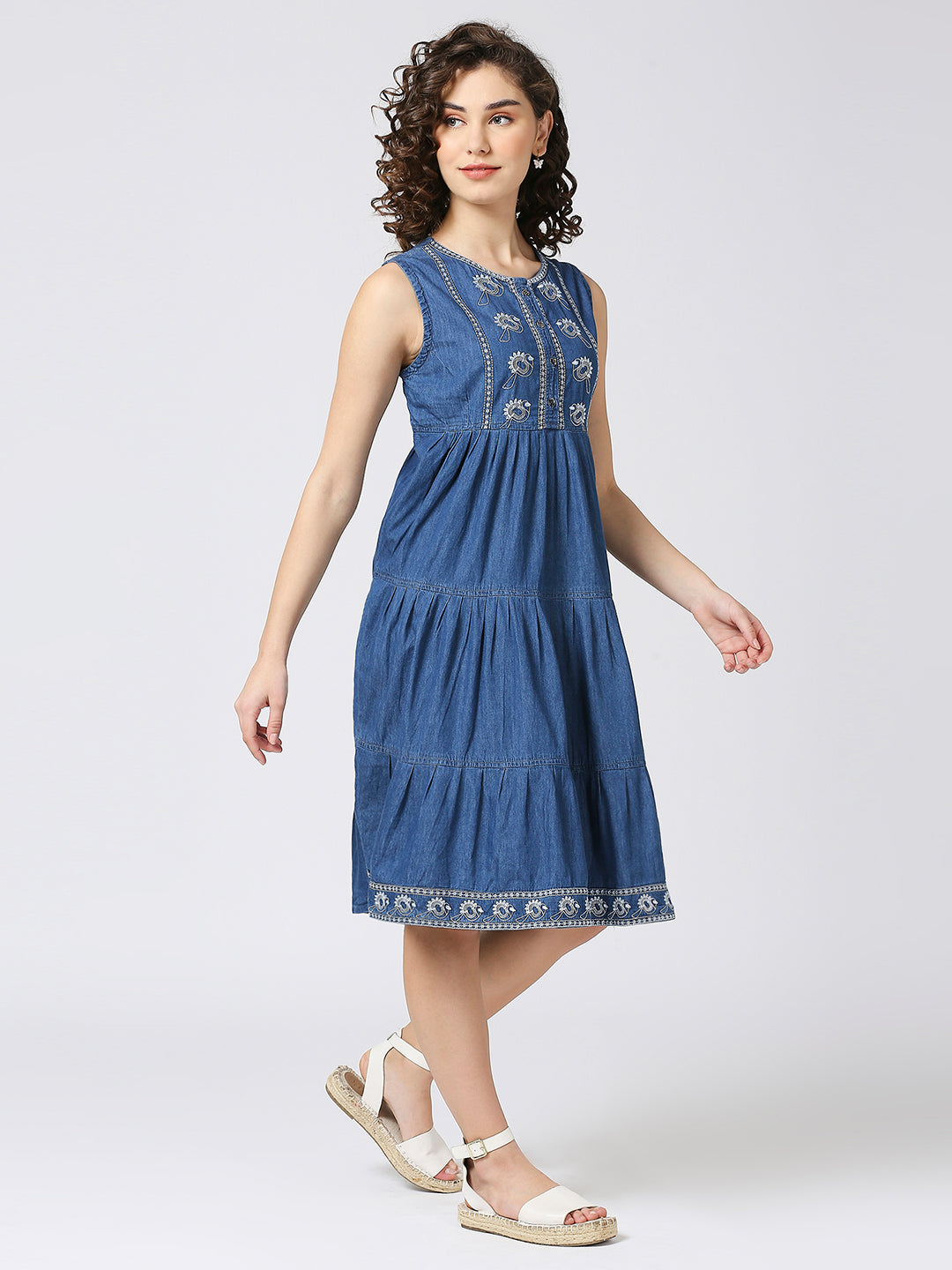 Cefalu®️ Cotton denim tiered sleeveless dress with embroidered pattern