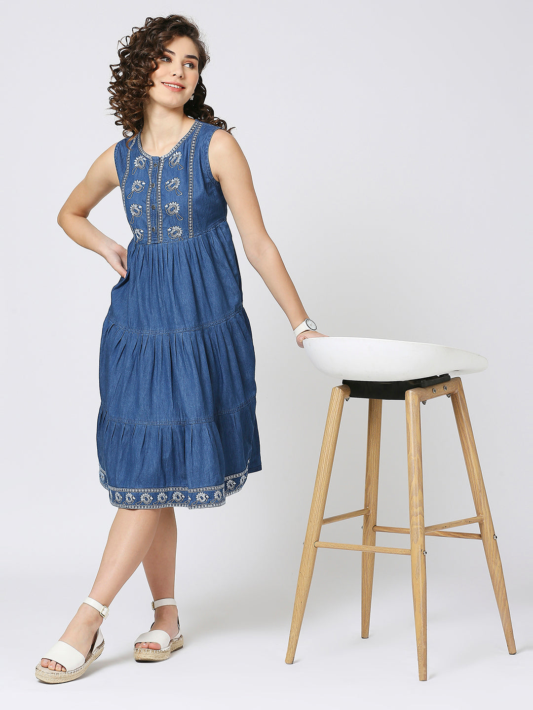 Cefalu®️ Cotton denim tiered sleeveless dress with embroidered pattern