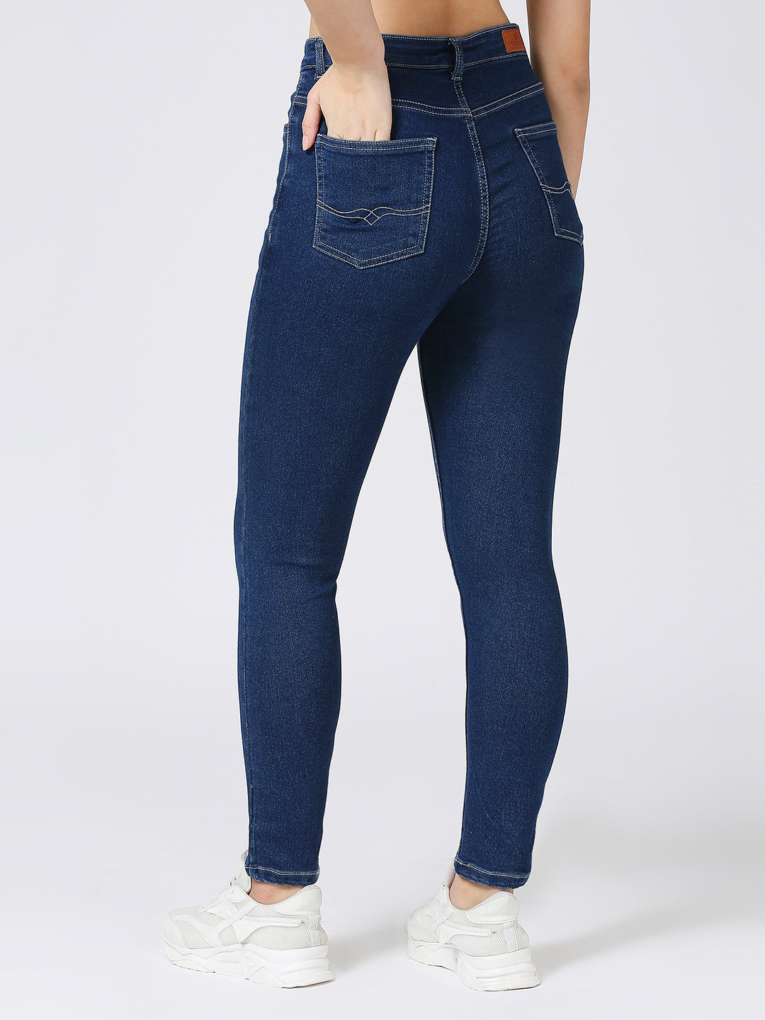 Cefalu High Waisted Mid Blue Stretchable Skinny Fit Jeans For Women