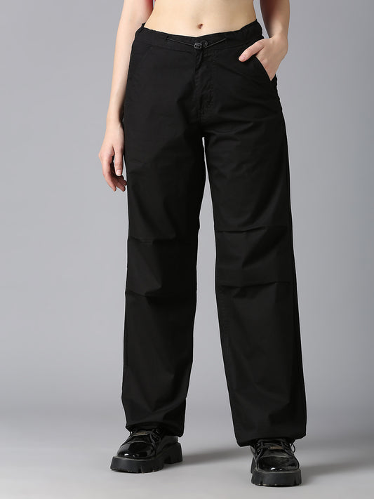 Cefalu Women Black Parachute Pants