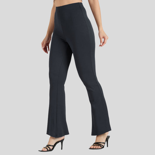 Cefalu Women Dark Grey Flared Pants