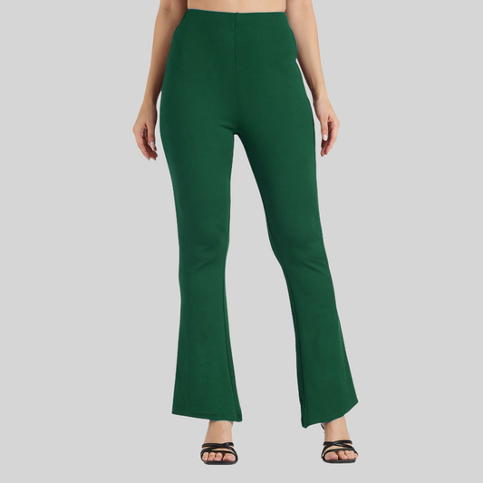 Cefalu Women Green Flared Pants