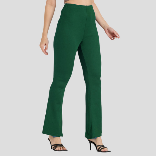 Cefalu Women Green Flared Pants