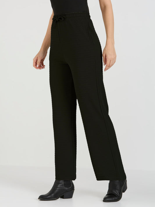 Cefalu Women Black Straight Fit Trouser