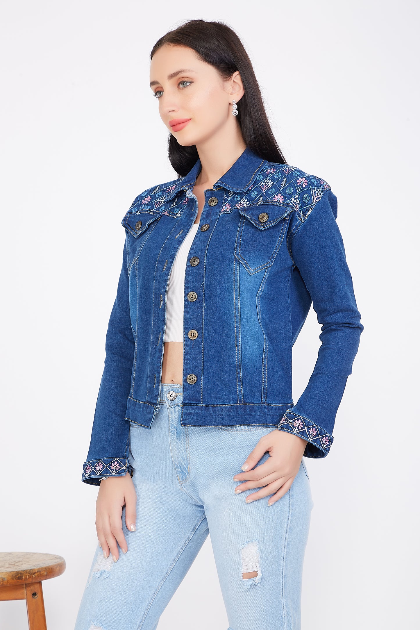 Side view of Cefalu®️ Women’s Embroidered Blue Denim Jacket, focusing on the jacket’s full-length sleeves and embroidered details.