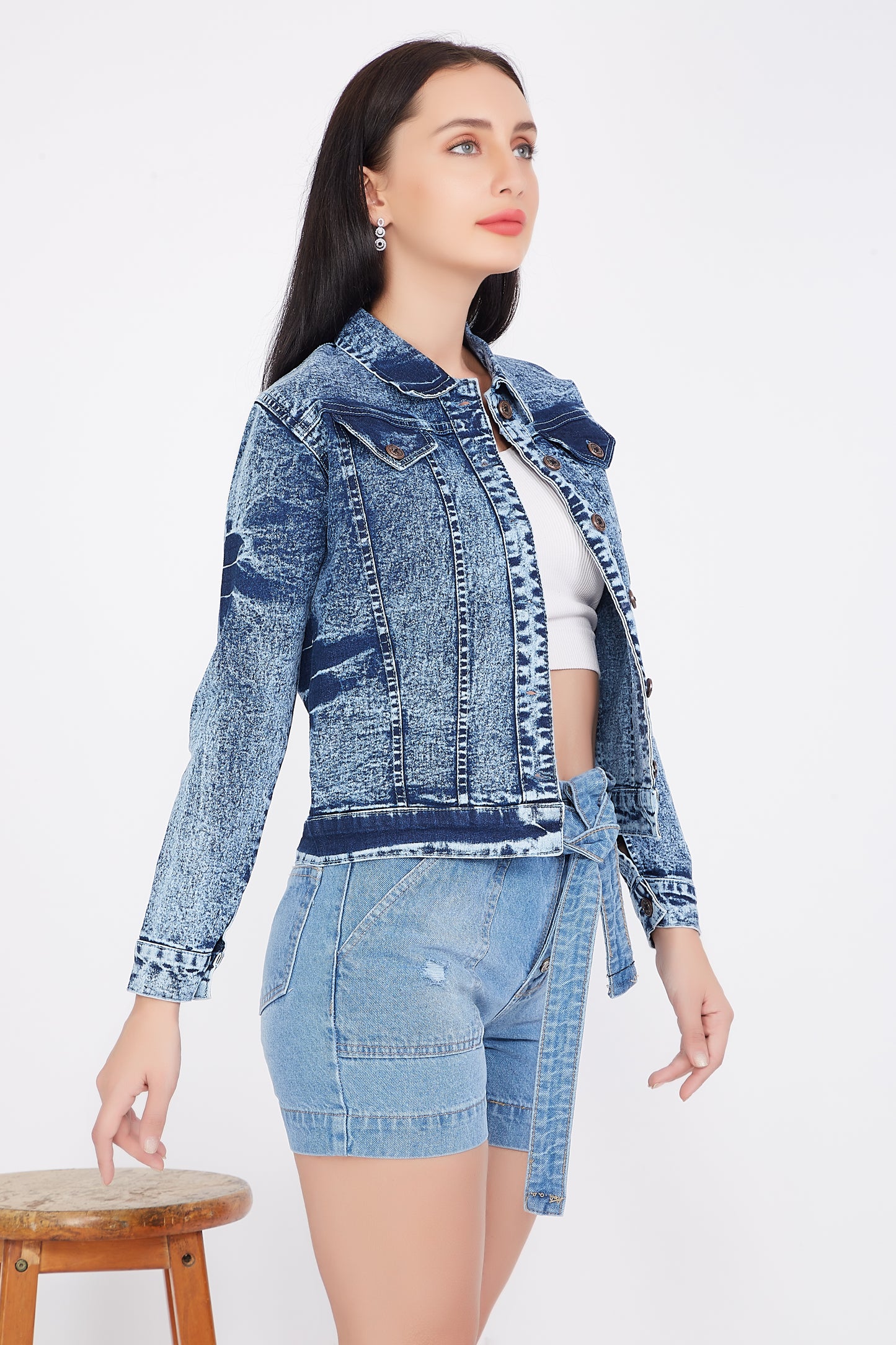 Side view of Cefalu®️ Women’s Blue Denim Casual Cloud Wash Jacket, focusing on the full-length sleeves and stand collar.