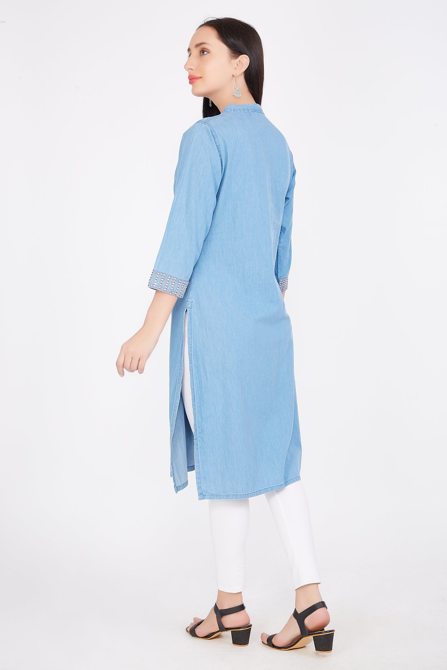 Back View of Cefalu®️ Women’s Light Blue Denim Kurti, Highlighting Below-Knee Length and 3/4 Sleeves