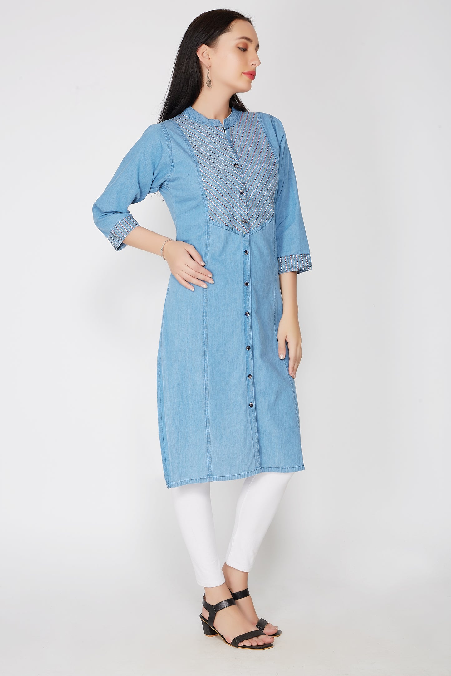 Side View of Cefalu®️ Women’s Light Blue Denim Kurti with Mandarin Collar and 3/4 Sleeves