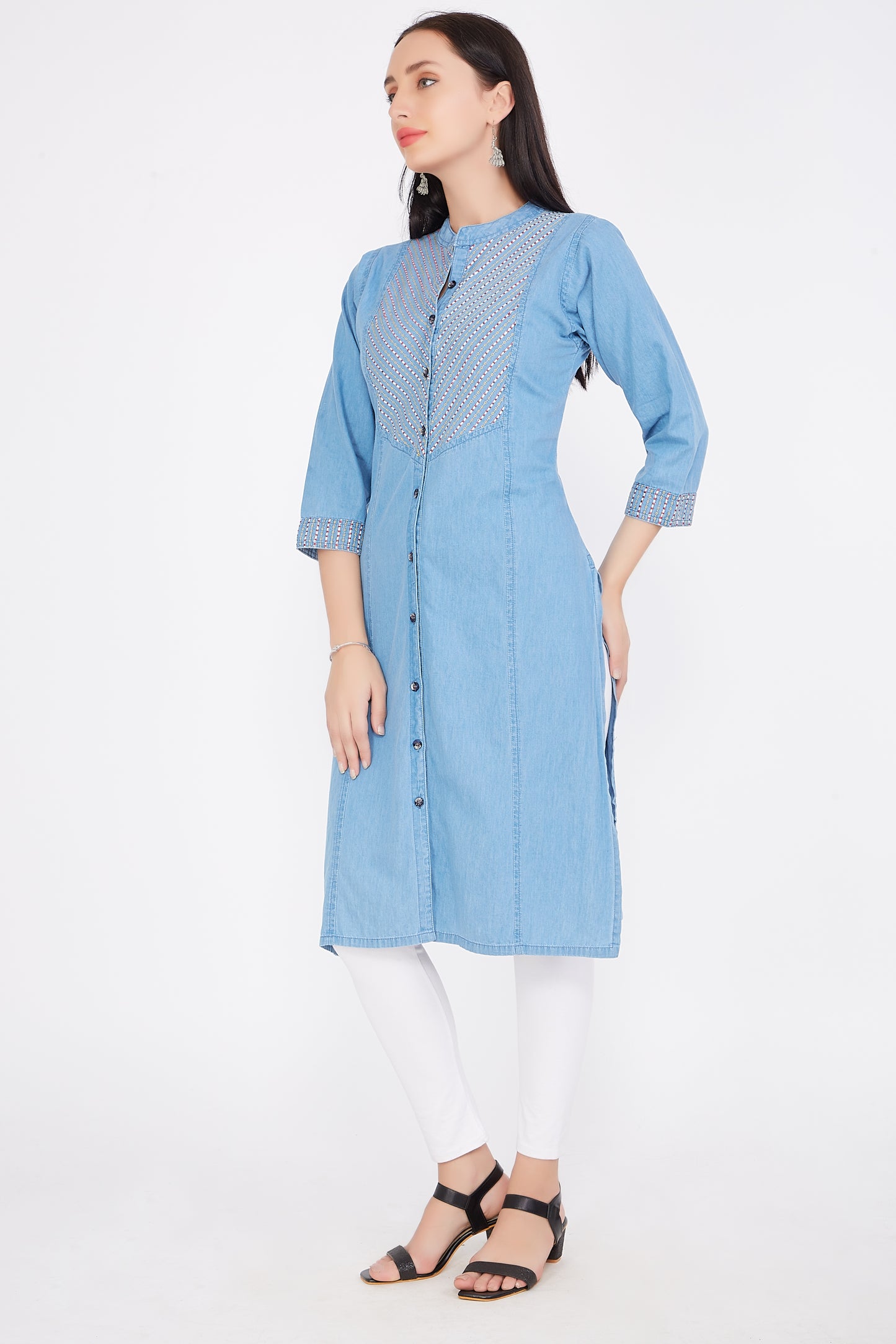 Model Wearing Cefalu®️ Women’s Light Blue Denim Kurti, Showcasing Below-Knee Length and 3/4 Sleeves