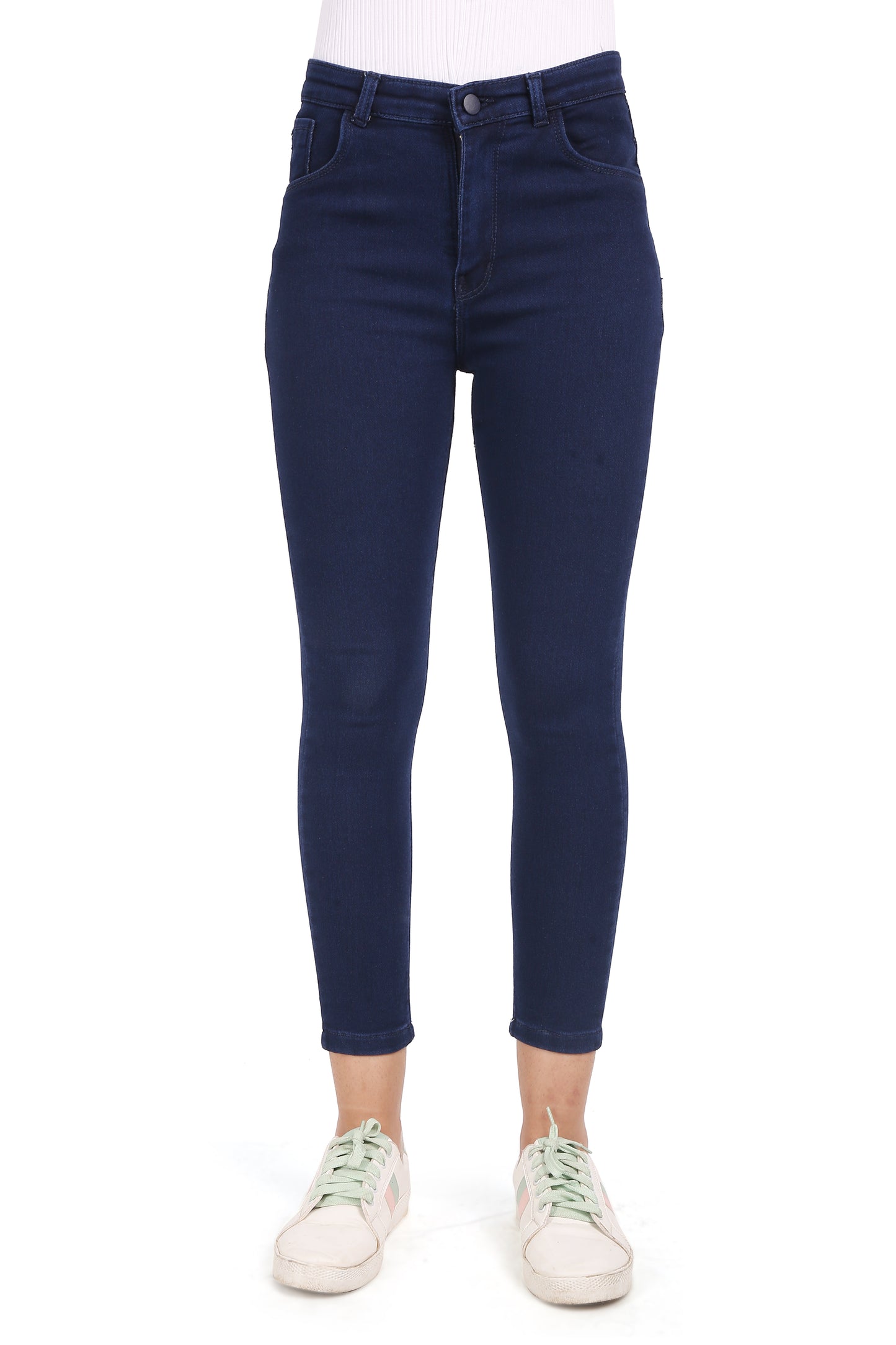 Front view of Cefalu®️ Women’s Dark Blue Skinny Jeans, showing the mid-rise waist and the sleek, skinny fit.