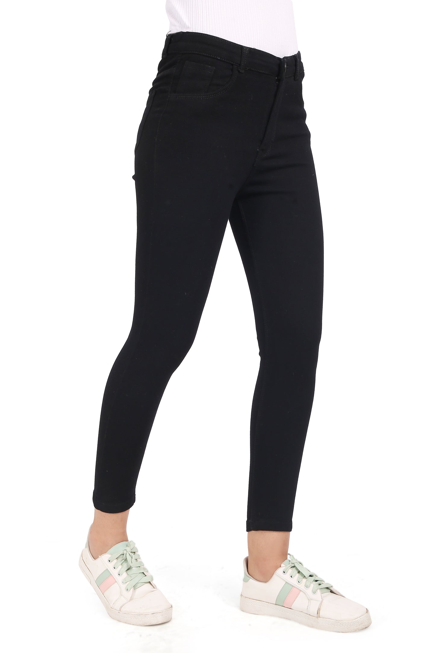 Side view of Cefalu®️ Women’s Black Skinny Jeans, emphasizing the mid-rise waist, the coin pocket detail, and the skinny fit of the jeans.