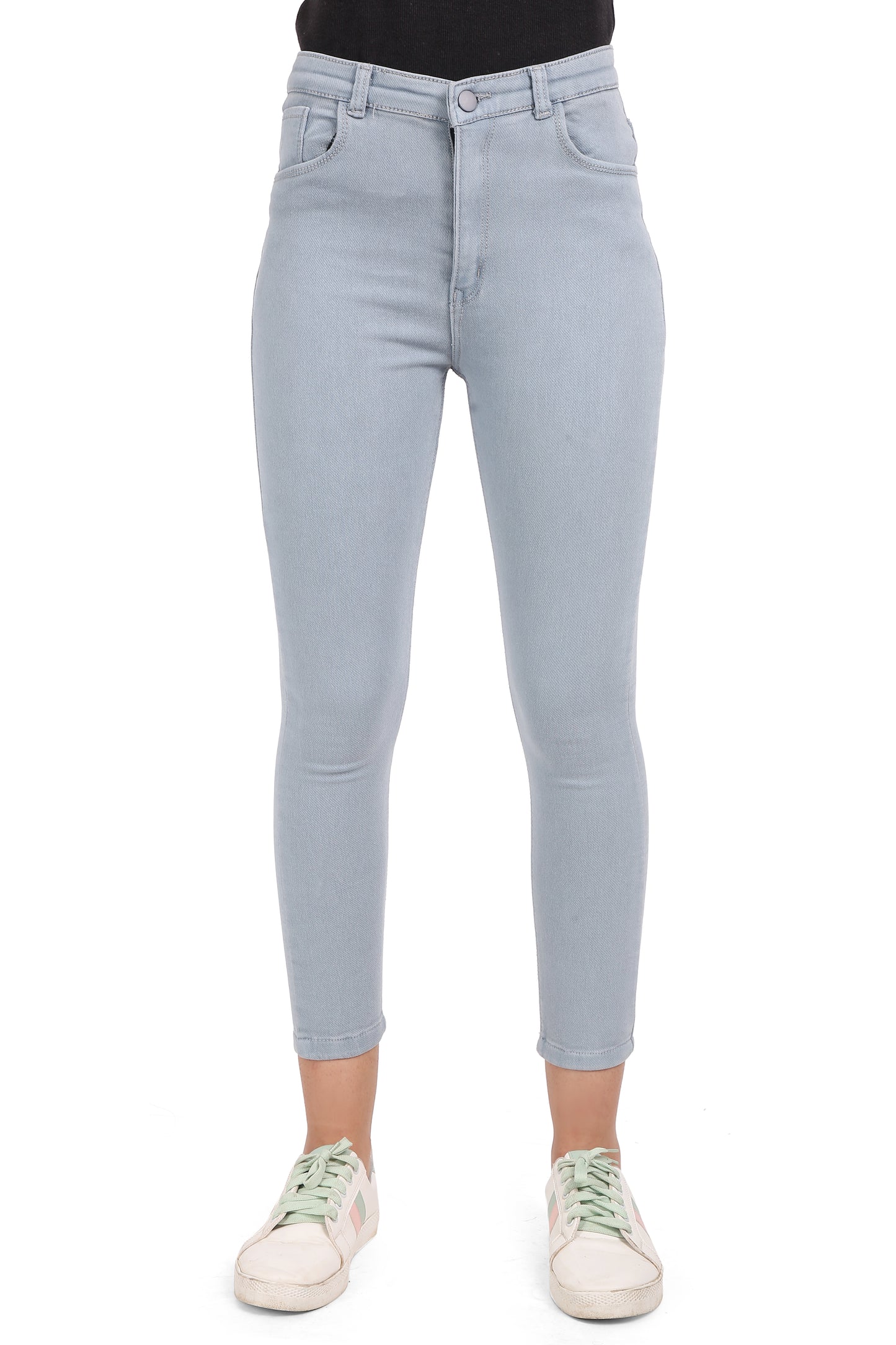 Front view of Cefalu®️ Women’s Gray Skinny Jeans, highlighting the mid-rise waist and slim, skinny fit.