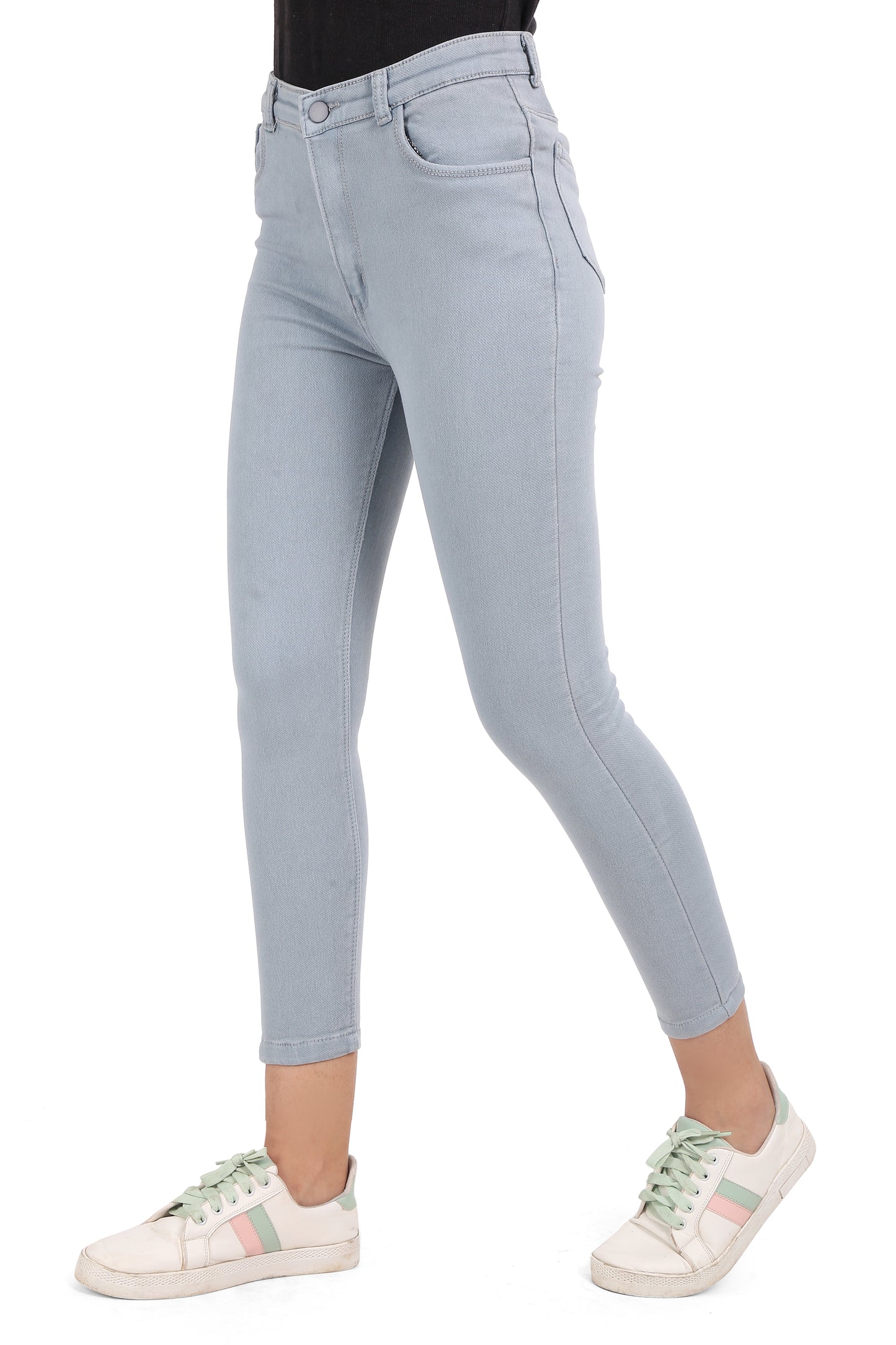 Side view of Cefalu®️ Women’s Gray Skinny Jeans, emphasizing the mid-rise waist, and the skinny fit.