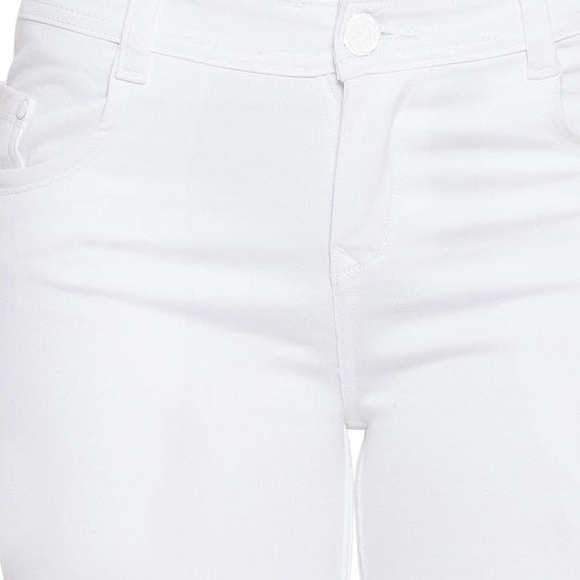 Close-up of the patch pockets on Cefalu®️ Women’s White Slim Fit Jeans, highlighting the design detail.