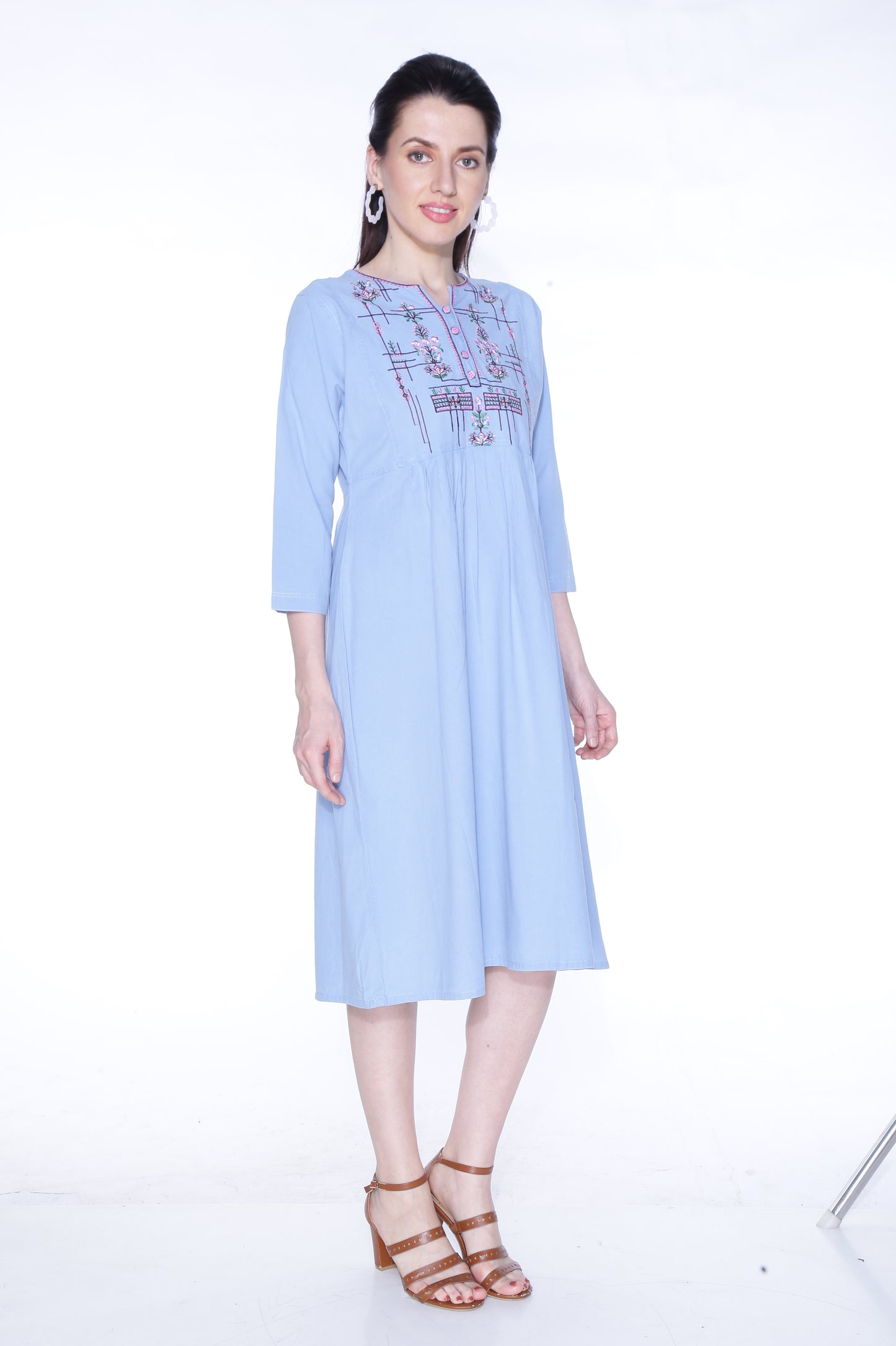 Cefalu Women Embroidered Cotton Blend Flared Blue Kurti