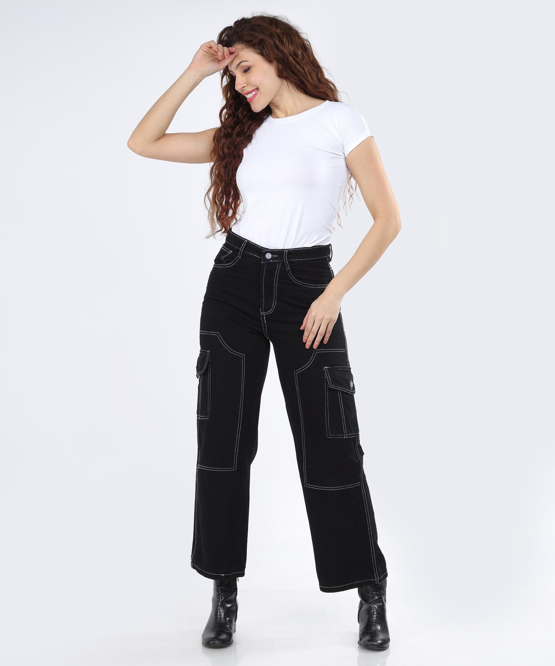 Model showcasing the Cefalu Women’s Black Cargo Denim Jeans styled for a casual outing.