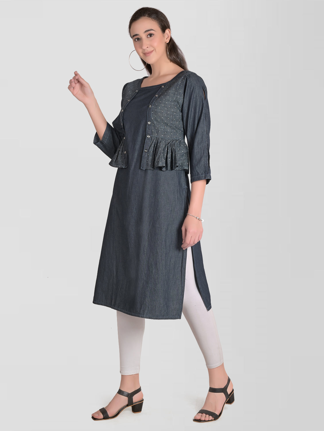 Close-up of Cefalu Women’s Blue Denim Kurta’s 3/4 sleeves and jacket attachment