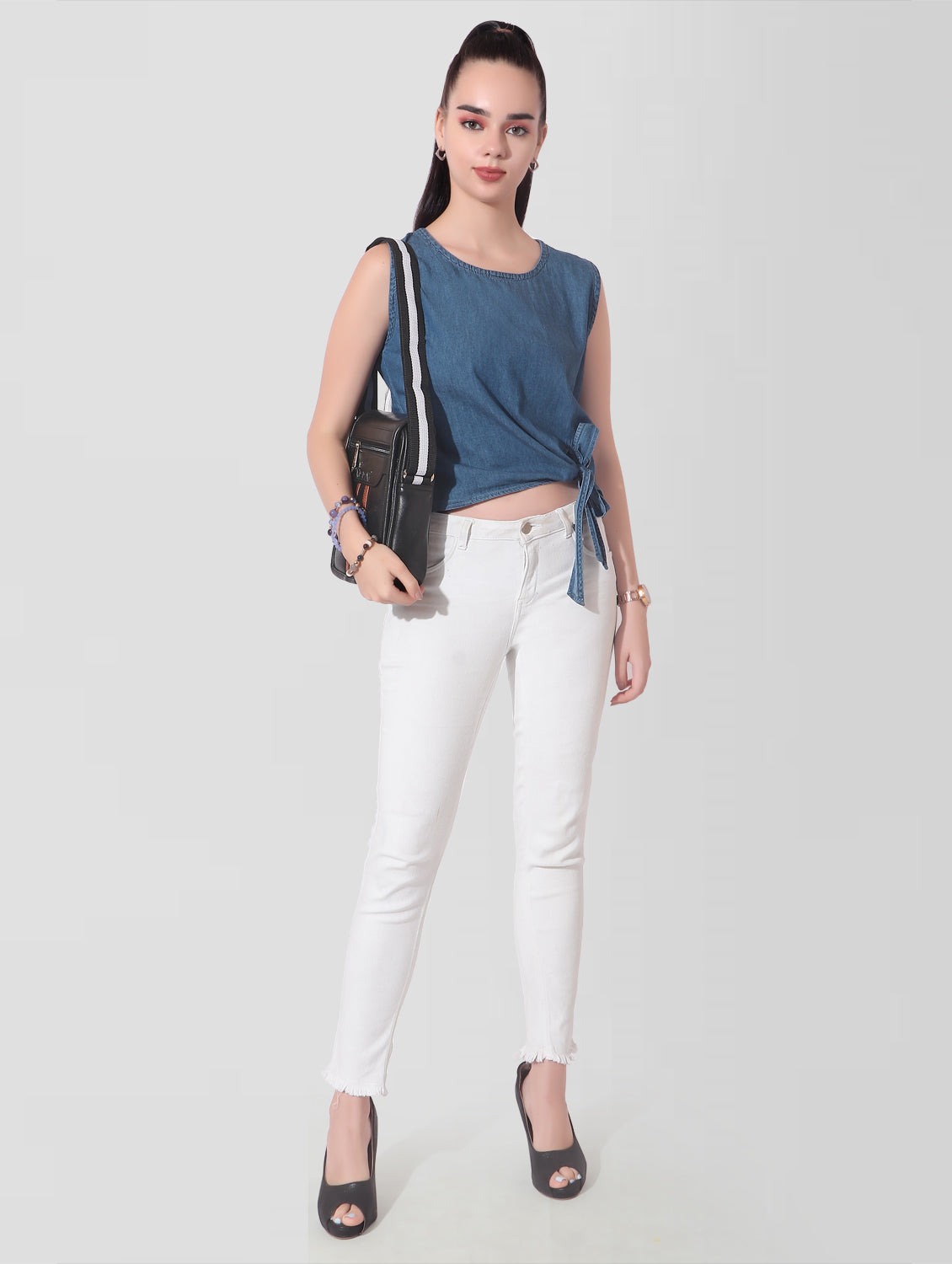 Cefalu®️ Women Sleeveless Solid Blue Side Knotted Top