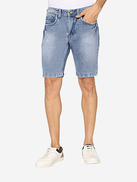 Model wearing TCI Men’s Light Blue Denim Shorts, showcasing the slim fit and mid-rise design.