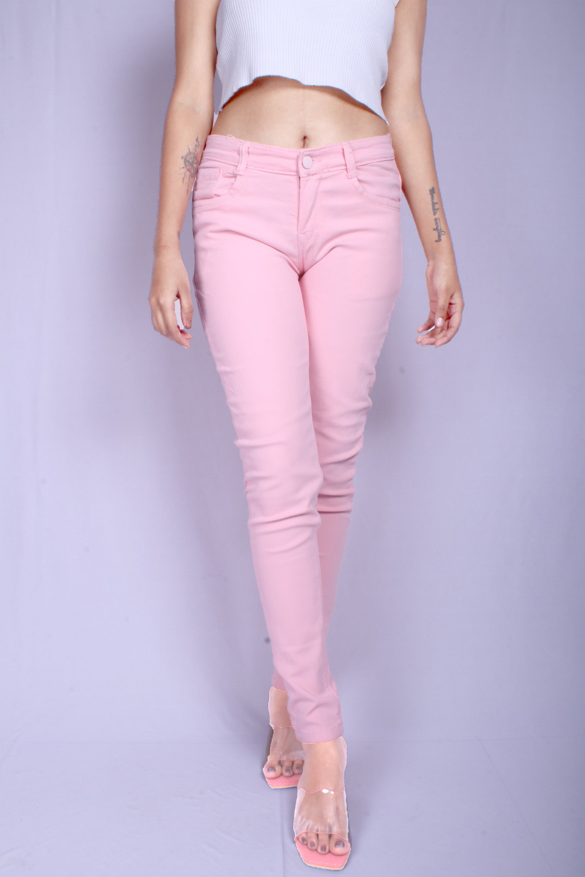 Front view of Cefalu®️ Women’s Peach Slim Fit Jeans, showcasing the slim fit and patch pockets.