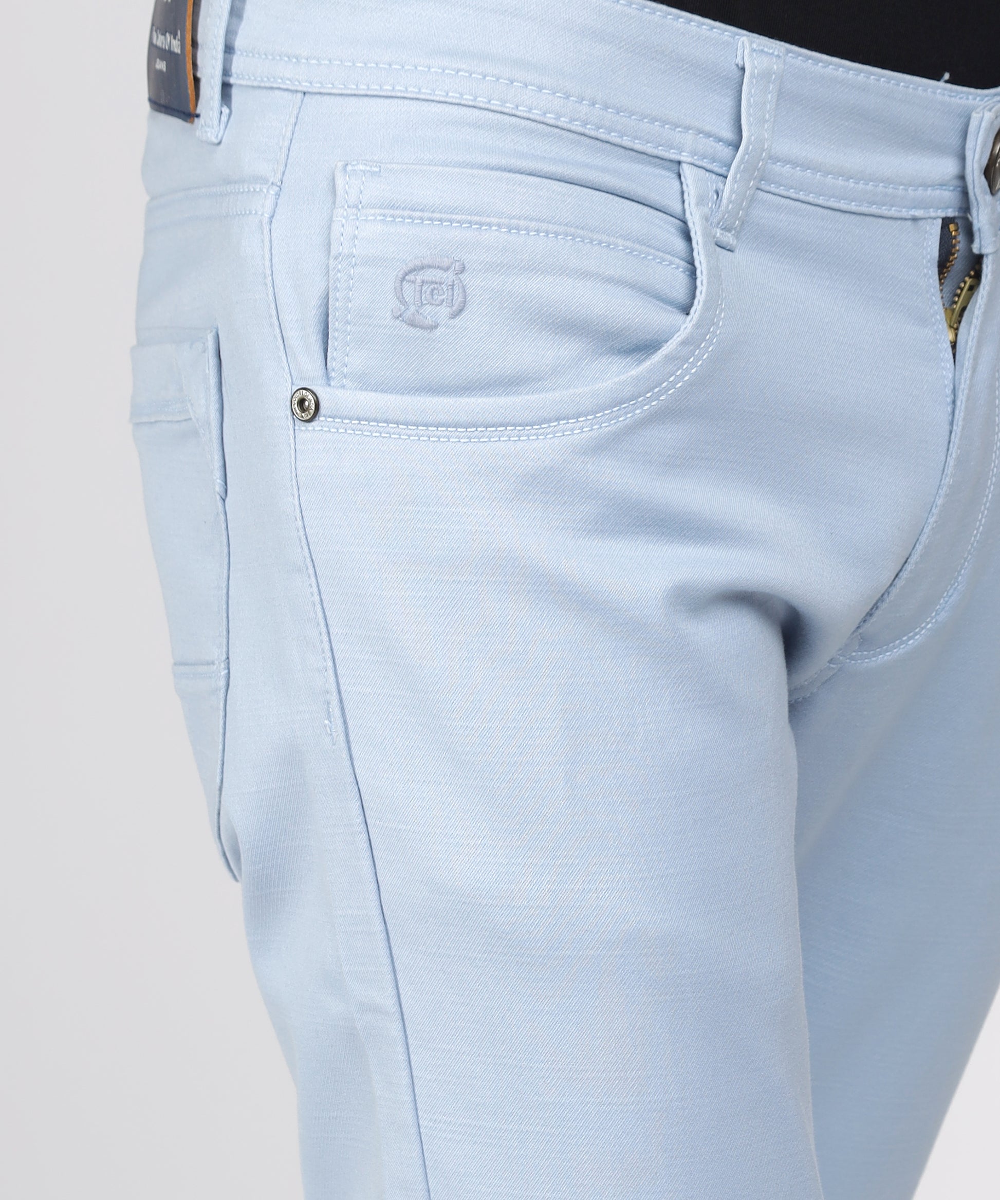 Detail of the premium cotton knitt sulphar fabric of TCI trousers.